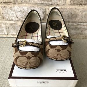 Coach signature flats
